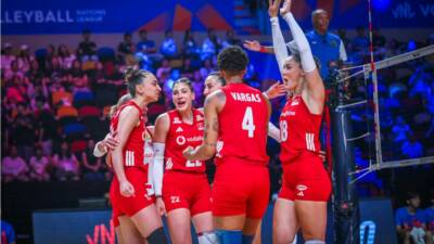 A Milli Kadın Voleybol Takımı, FIVB Voleybol Milletler Ligi finalinde
