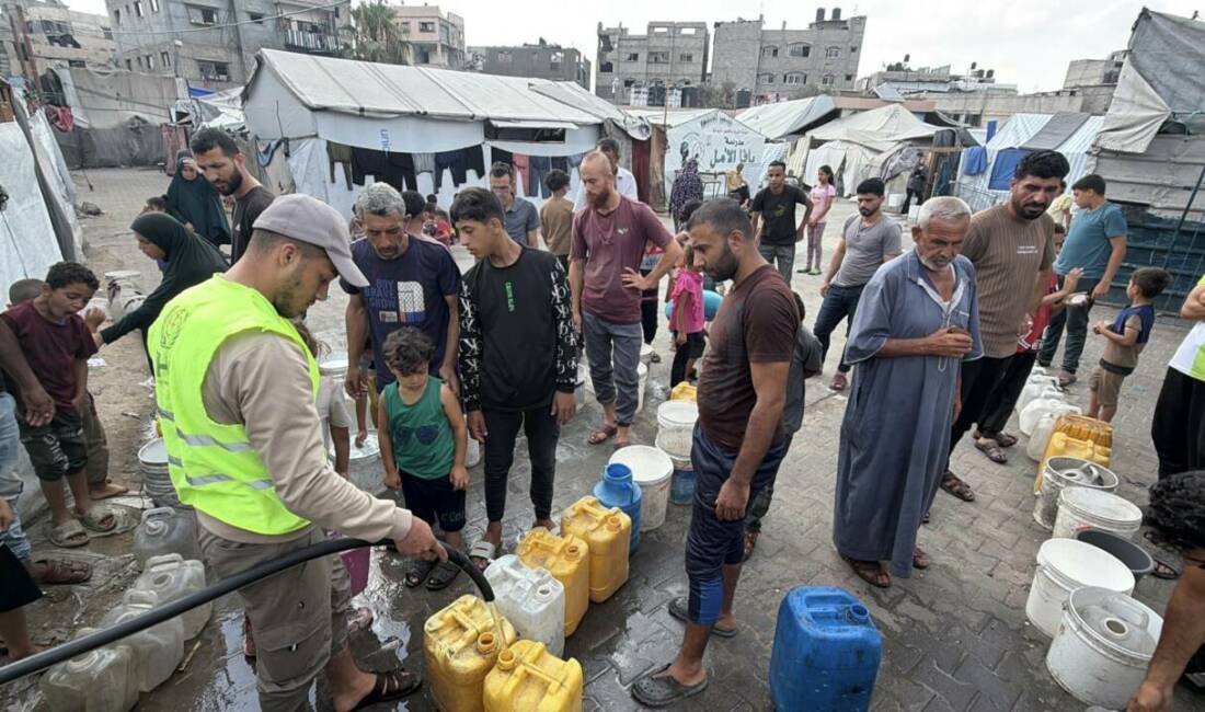 Aksaray İHH’dan Gazze’de Temiz Su Dağıtımı Aksaray İHH İnsani Yardım Derneği, hayırsever bağışçılarının destekleriyle Gazze'de abluka