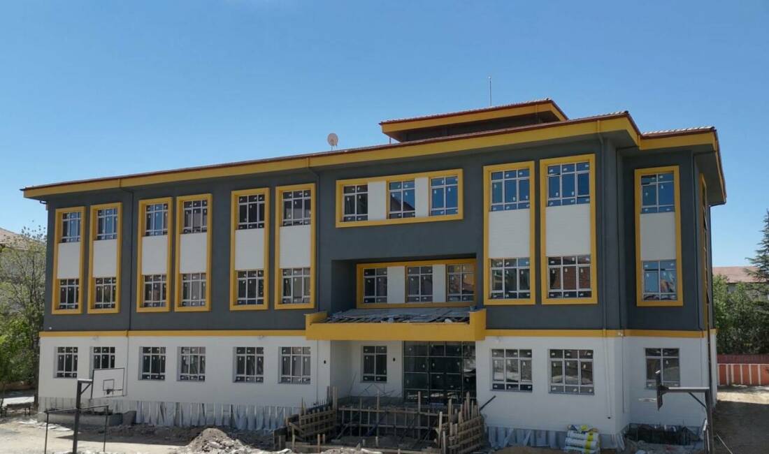 Recep Tayyip Erdoğan İmam Hatip Lisesi’nde sona yaklaşıldı Aksaray’da yapımı süren 16 derslikli Recep Tayyip Erdoğan İmam Hatip