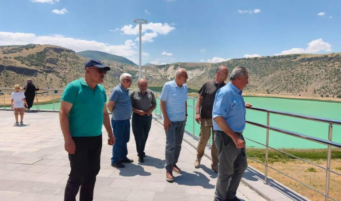 İl Genel Meclisi Komisyonundan Gülağaç ve Güzelyurt’ta Yerinde İnceleme Aksaray İl Genel Meclisi üyeleri, komisyon çalışmaları kapsamında Gülağaç ve