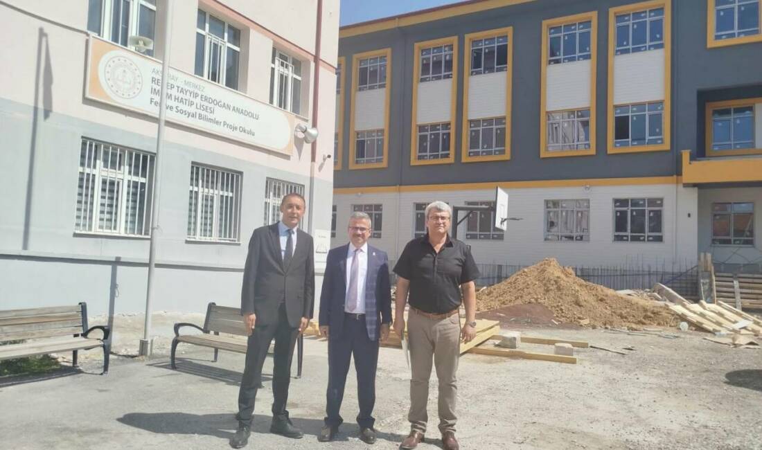Aksaray İl Millî Eğitim Müdürü Yusuf Uzantı, yapımı devam eden