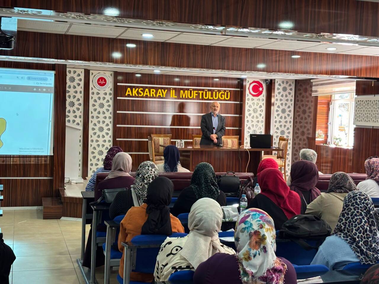 Aksaray Müftülüğü ve İŞKUR iş birliğiyle yürütülen proje kapsamında işe