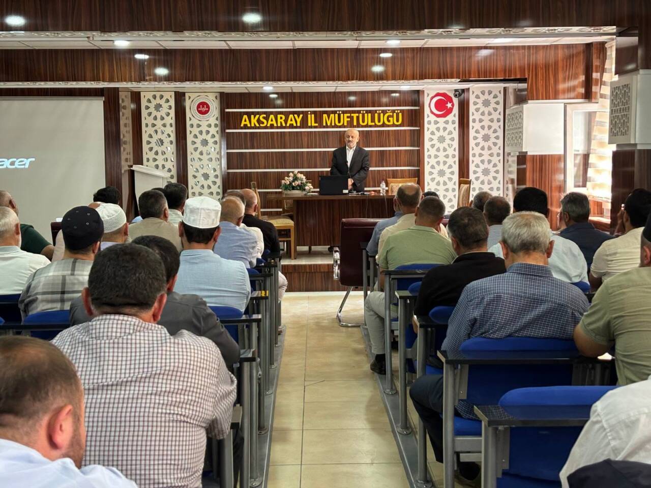 Aksaray İl Müftülüğü tarafından, camilerde başlayan Yaz Kur’an Kurslarında görev