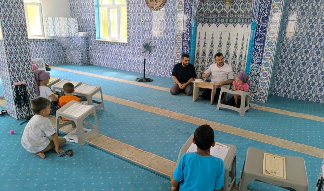 Eskil’de Yaz Kur’an kurslarına ziyaret Eskil İlçe Müftülüğü Şube Müdürü Ahmet Altuntaş, ilçede devam eden
