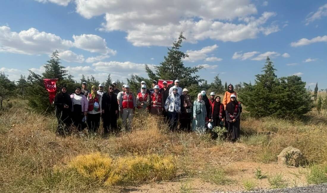 Aksaray’da orman temizliği seferberliği: Gençlerden yangınlara karşı anlamlı farkındalık ÖNDER Genel Merkezi tarafından 81 ilde eş zamanlı olarak başlatılan