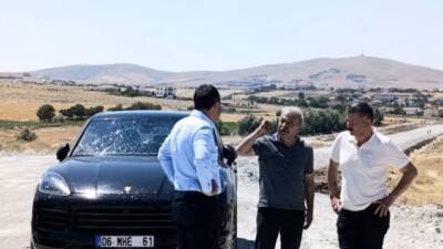 Karayolları Konya Bölge Müdürü Gökhan Köroğlu, beraberindeki teknik heyetle birlikte