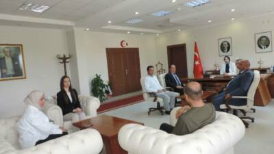 Sarıyahşi İlçe Millî Eğitim Müdürü Metin Bulat, kurum müdürleri ve
