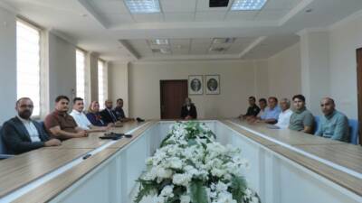 Sarıyahşi’nde göreve başlayan Kaymakam Şeyma Nur Arıkan, kurum amirleriyle bir
