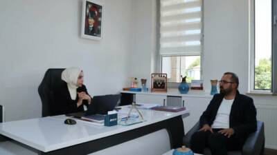 Sarıyahşi Kaymakamı Şeyma Nur Arıkan, Kaymakamlık bünyesinde hizmet veren kamu