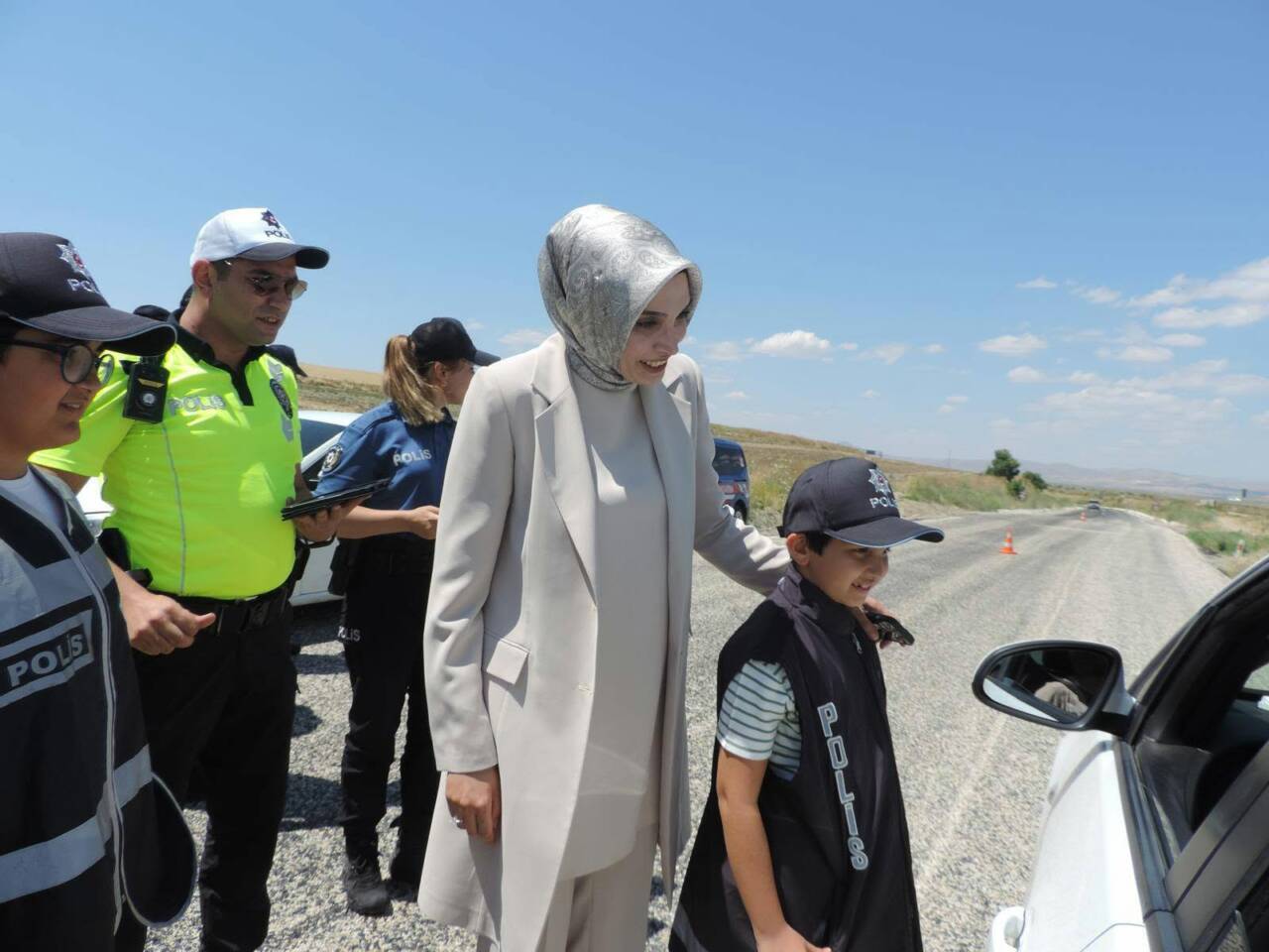Sarıyahşi Kaymakamı Şeyma Nur Arıkan, hafta sonu gerçekleştirilen trafik uygulamasına