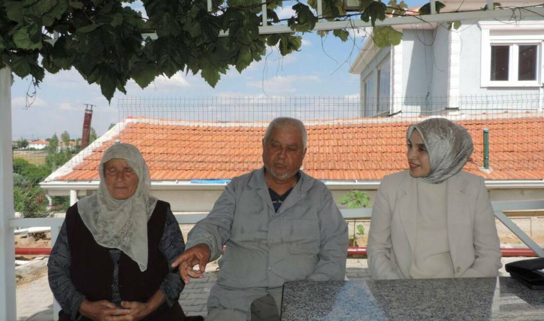 Sarıyahşi Kaymakamı Arıkan’dan şehit ailesine anlamlı ziyaret Sarıyahşi Kaymakamı Şeyma Nur Arıkan, şehit ailesini ziyaret ederek talep