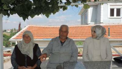 Sarıyahşi Kaymakamı Şeyma Nur Arıkan, şehit ailesini ziyaret ederek talep