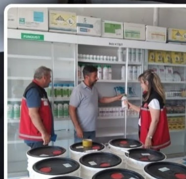 Aksaray’da tarımsal ilaç bayilerine denetim ve bilgilendirme sürüyor Aksaray İl Tarım ve Orman Müdürlüğü ekipleri, tarımsal ilaç bayilerine