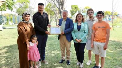 Aksaray Valisi Murat Duru ile eşi Elif Duru, Valilik bünyesinde